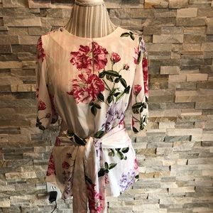 Ann Taylor top NWT